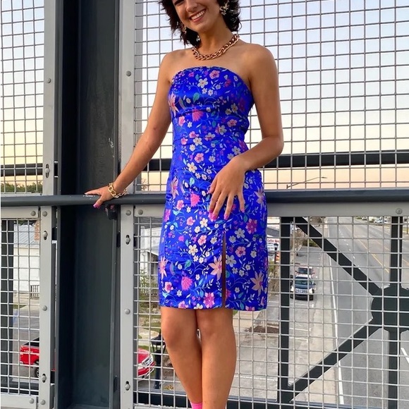 NWOT Lulus Make a Move Blue Satin Floral Jacquard Strapless Midi Dress - Picture 9 of 15